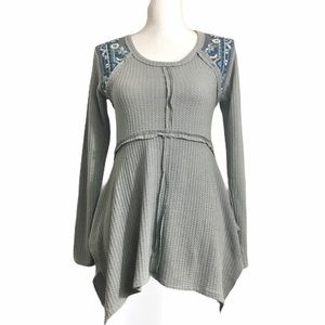 Cowgirl Legend thermal embroidered top. Medium